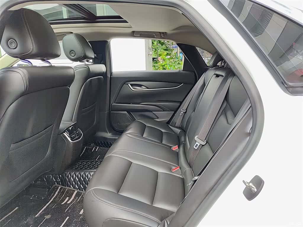 Cadillac XTS, 2018 8