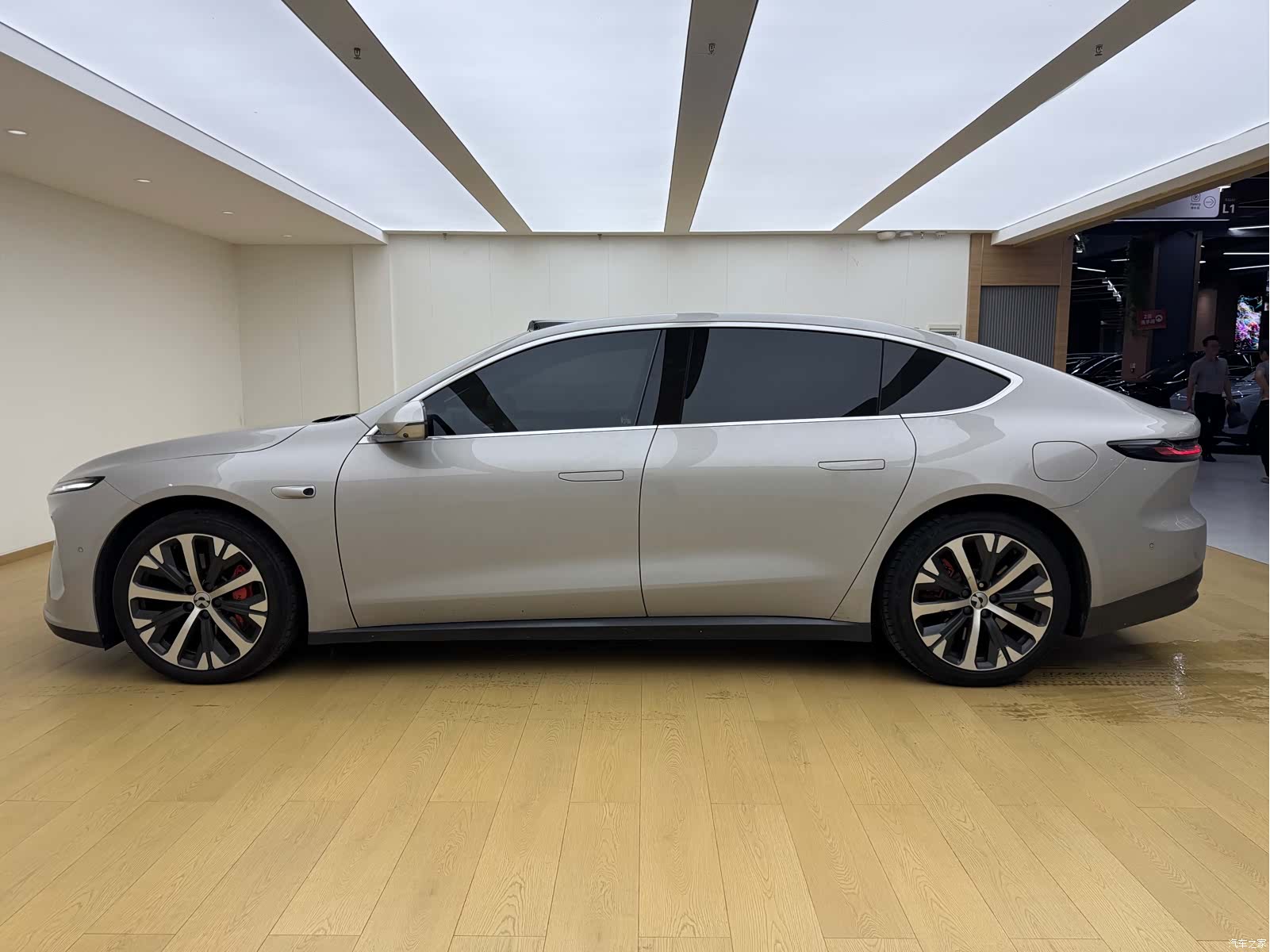 NIO ET7, 2023 9