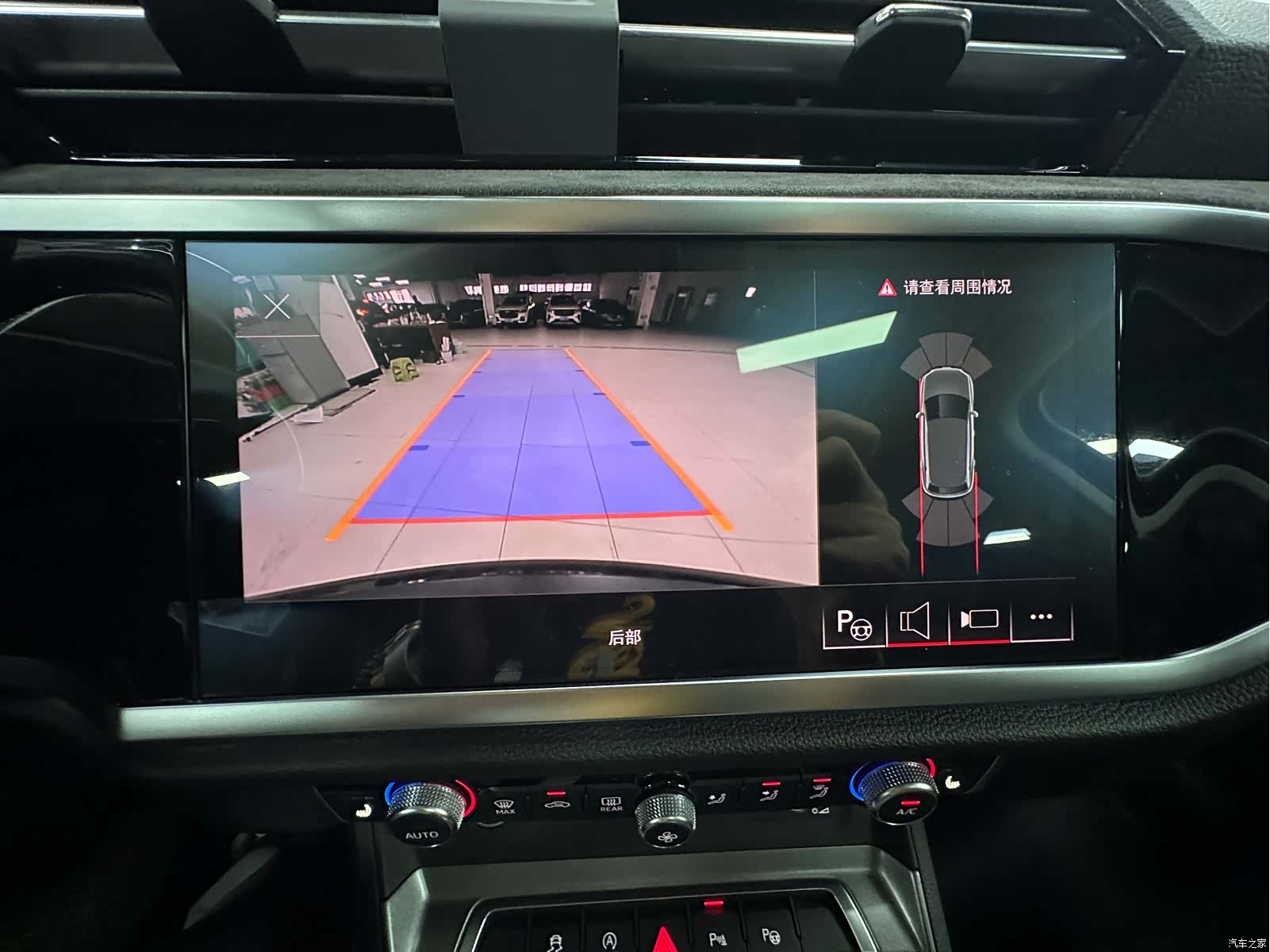 Audi Q3, 2022 23