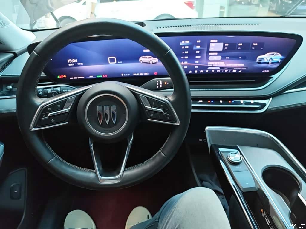 Buick E5, 2024 10