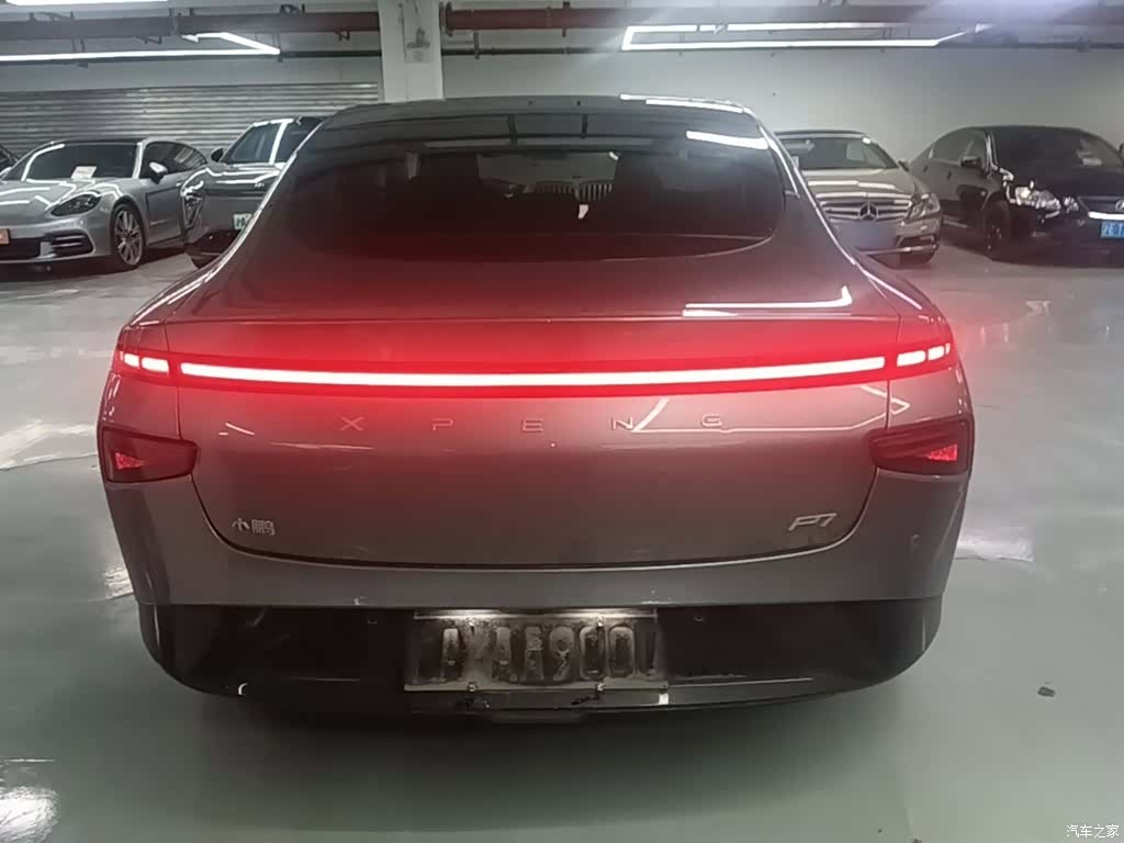Xpeng P7, 2021 6