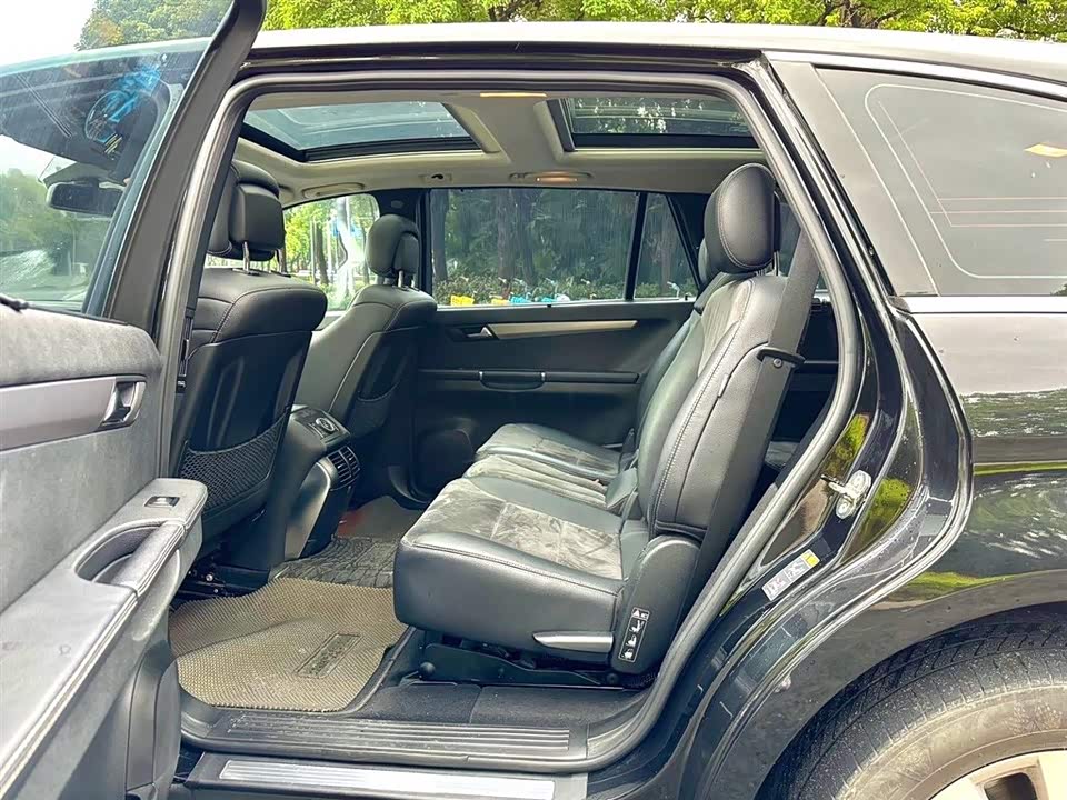 Mercedes-Benz R-class