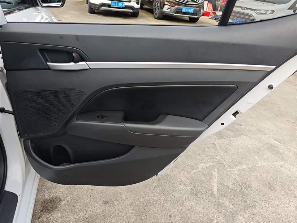 Hyundai Lead