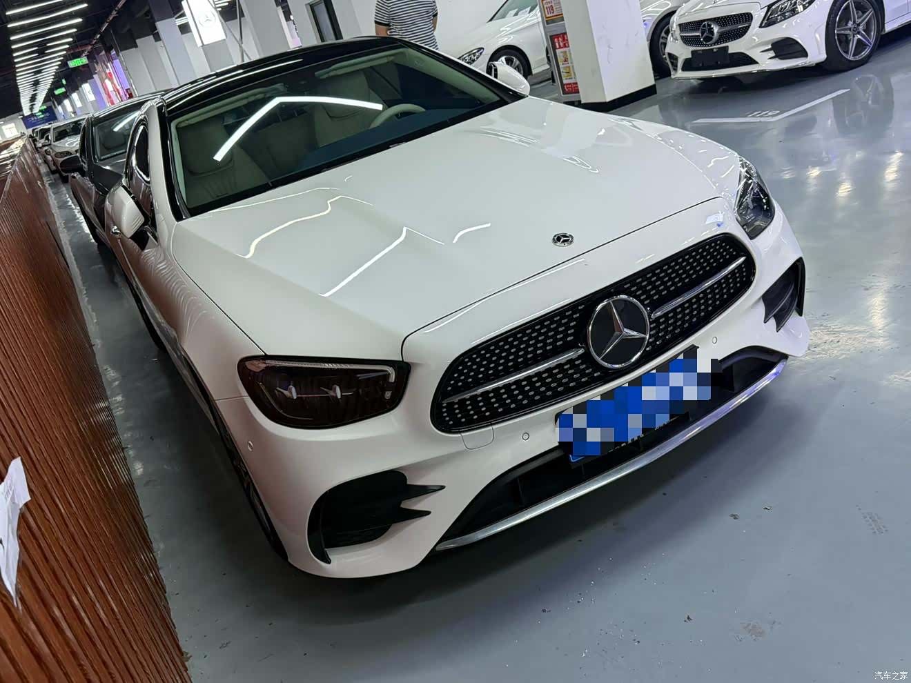 Mercedes-Benz E-Class, 2022 3