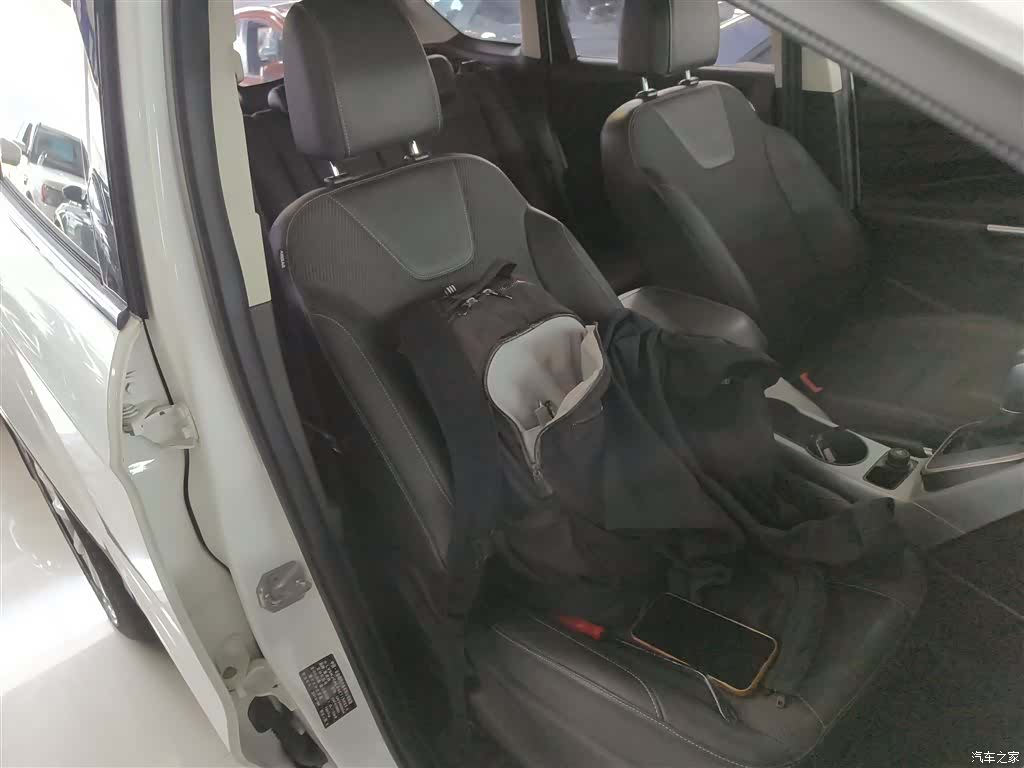 Ford Kuga, 2016 25