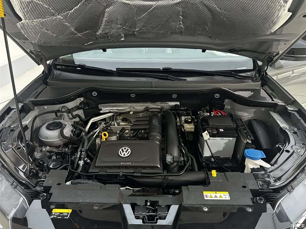 Volkswagen VS7, 2023 10