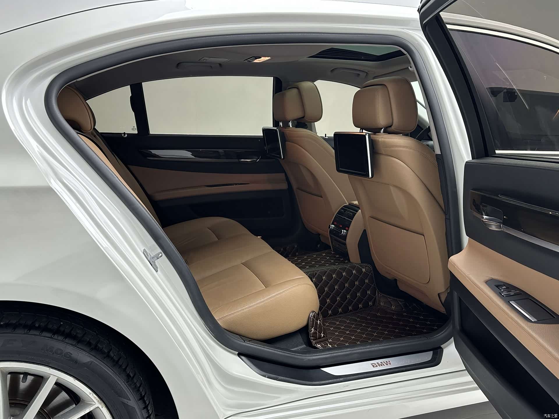 BMW 7 Series, 2014 8