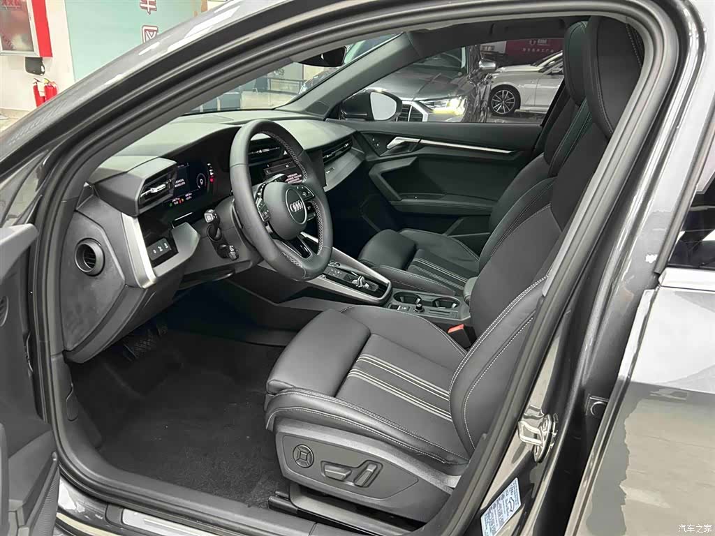Audi A3, 2023 11