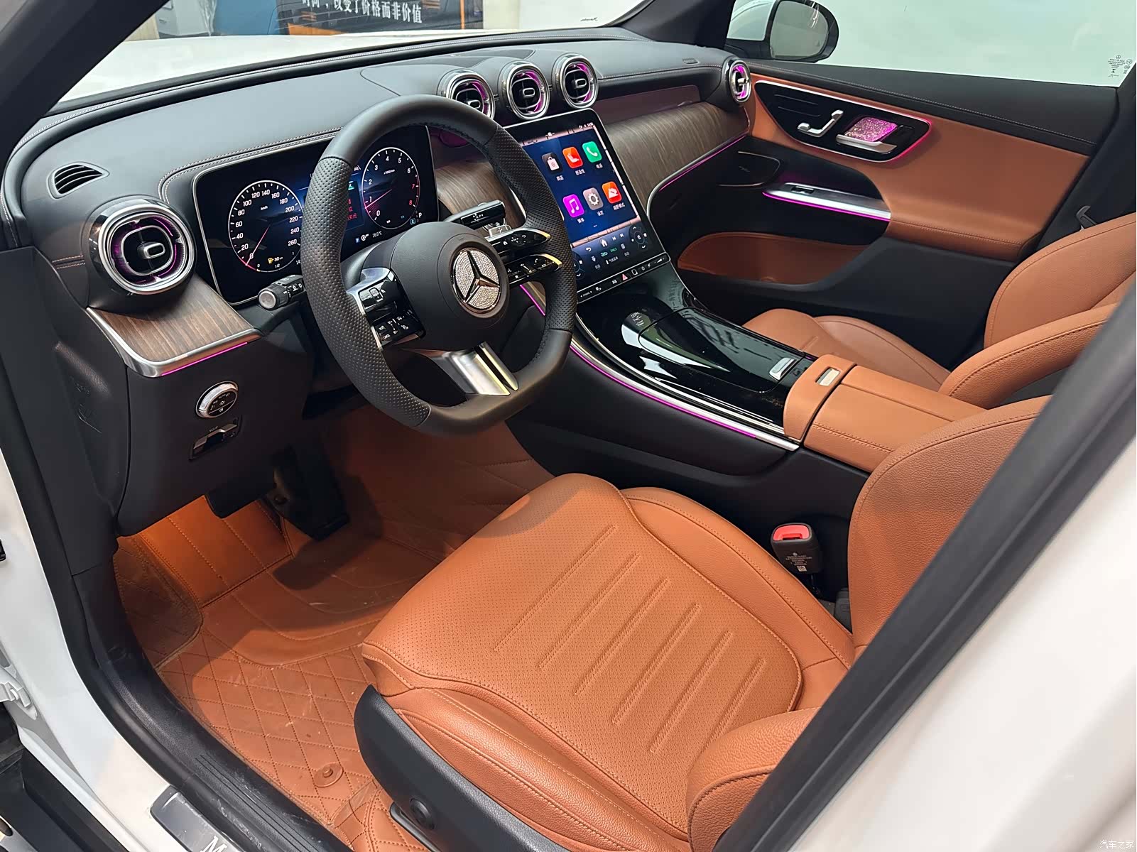 Mercedes-Benz GLC, 2025 14