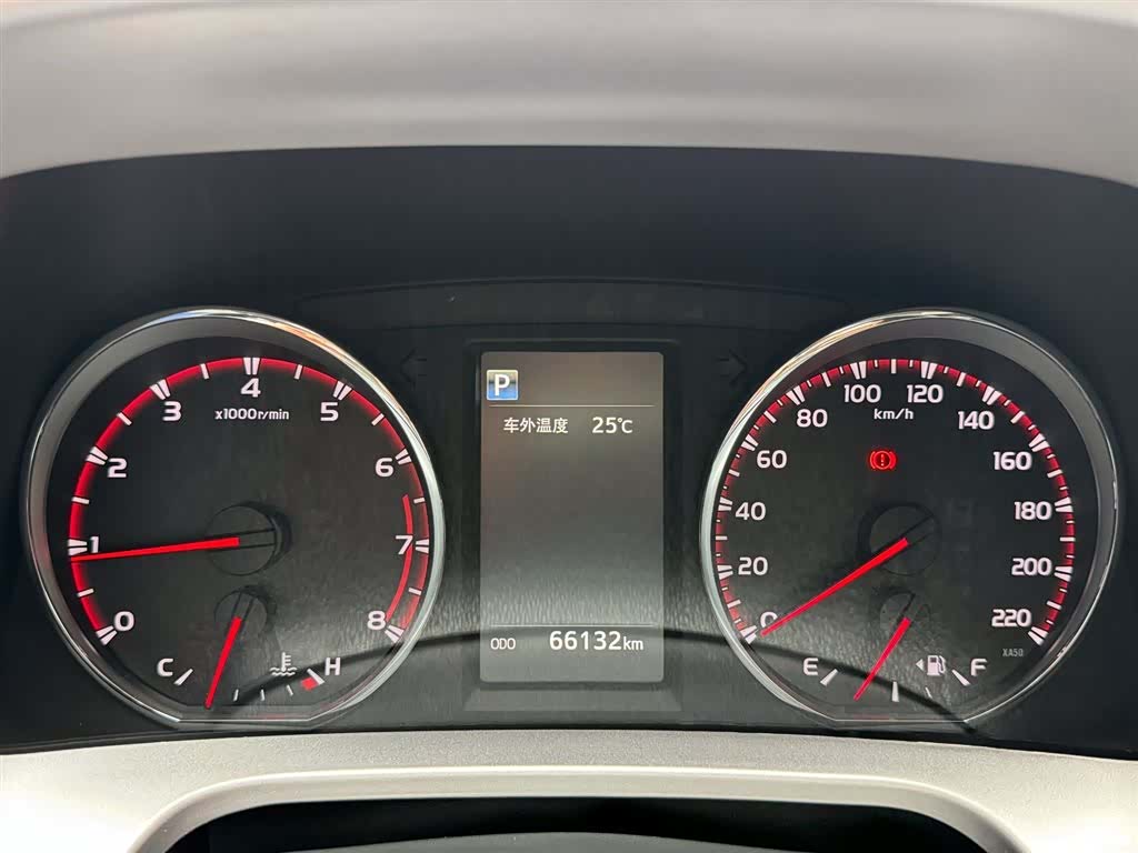 Toyota RAV4, 2017 13