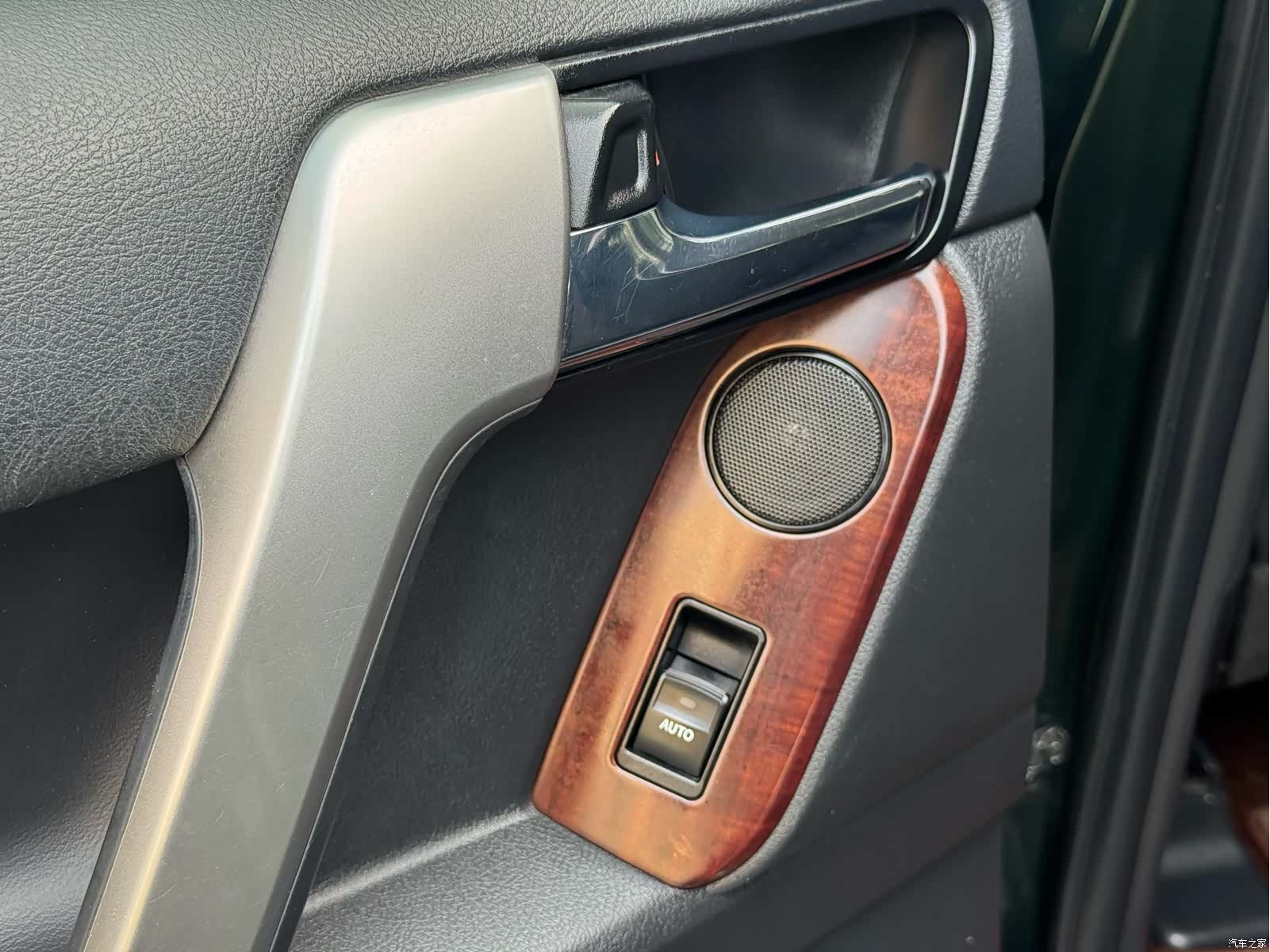 Toyota Prado, 2017 11