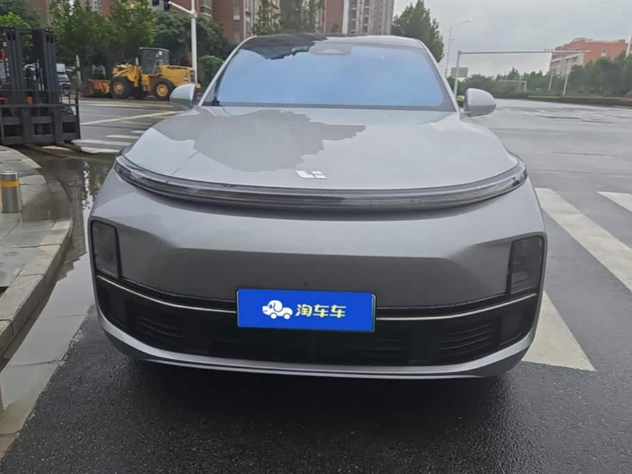 Li Auto Ideal L8
