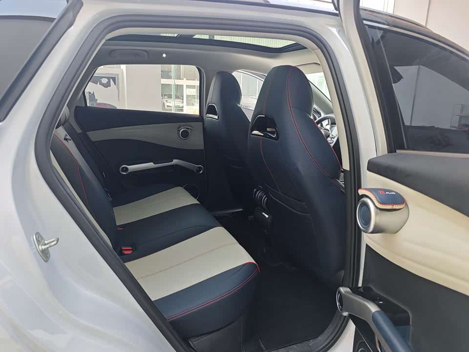 BYD Yuan PLUS BYD Yuan PLUS