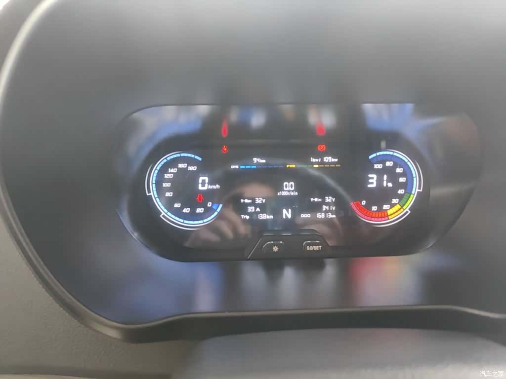 Changan EM60, 2025 12