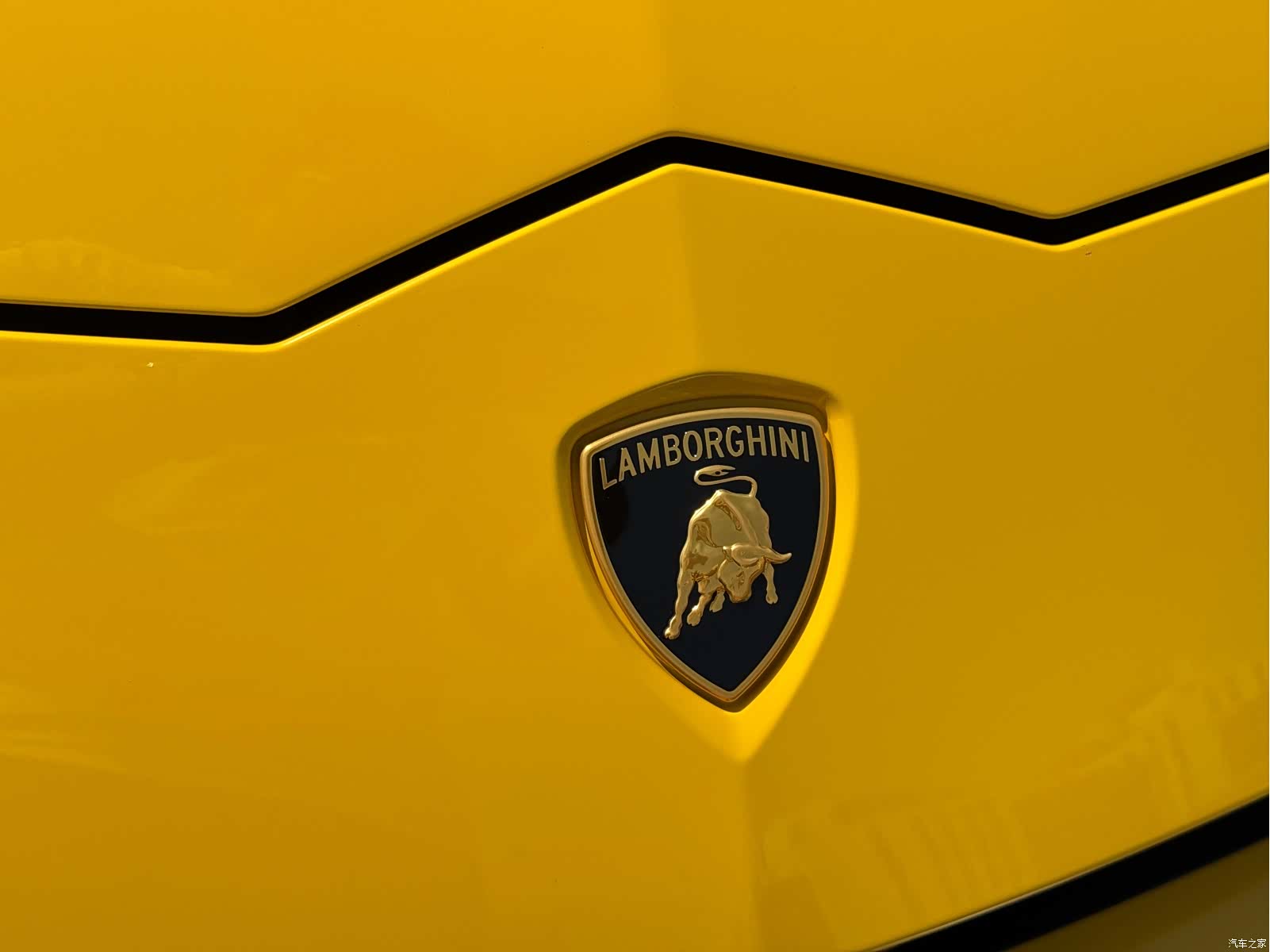 Lamborghini Urus, 2021 18