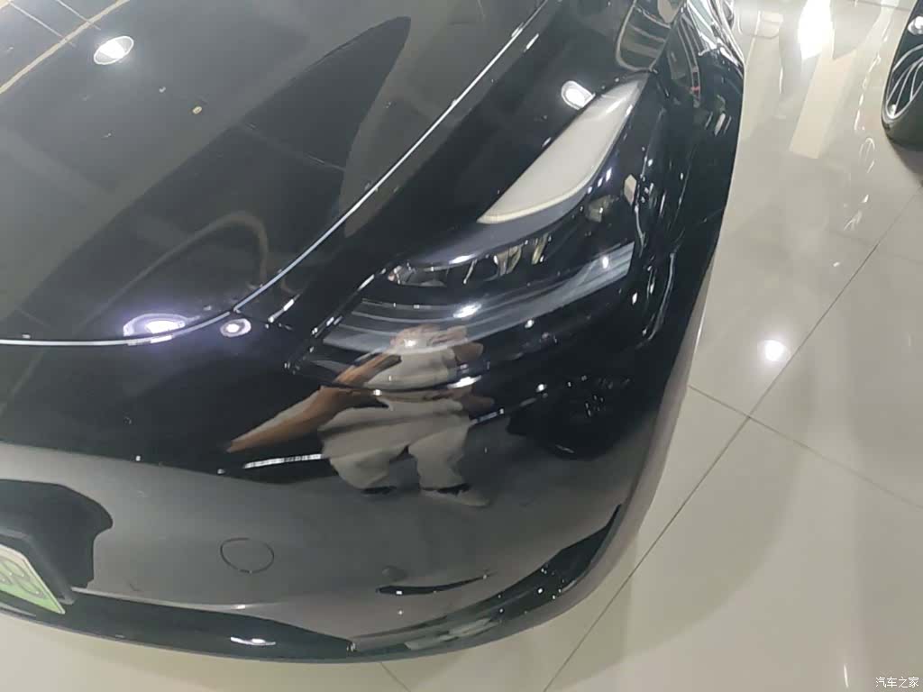 Tesla Model Y, 2023 24