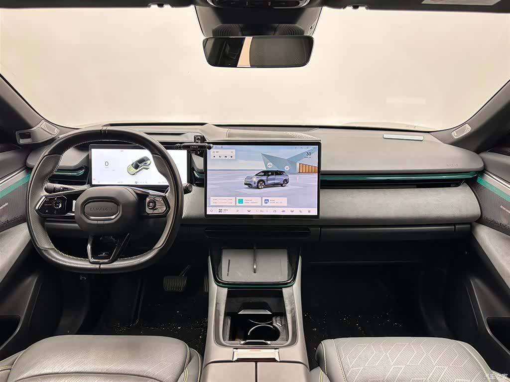 Lynk & Co 02, 2024 10