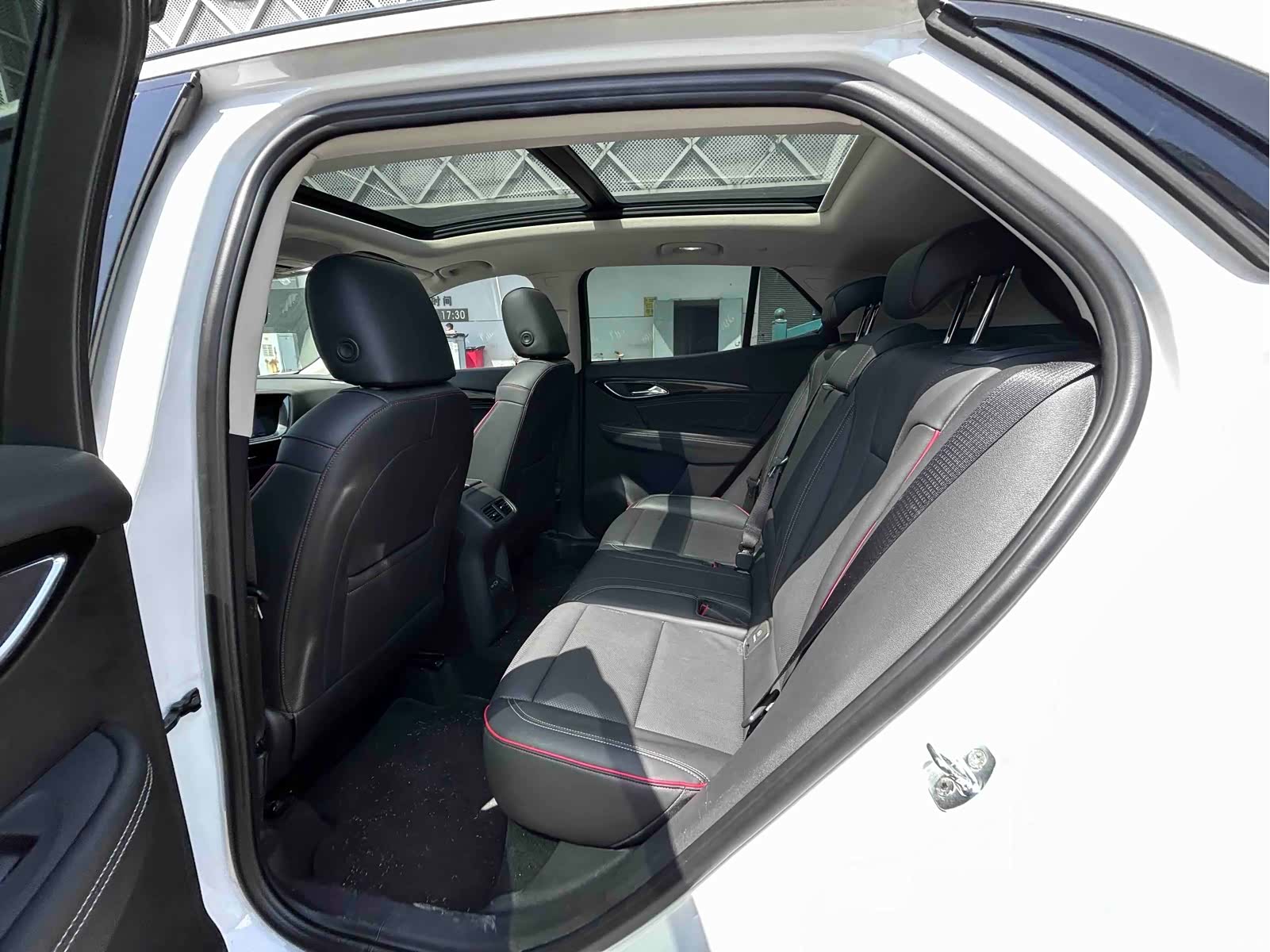 Buick Envision, 2021 все фото