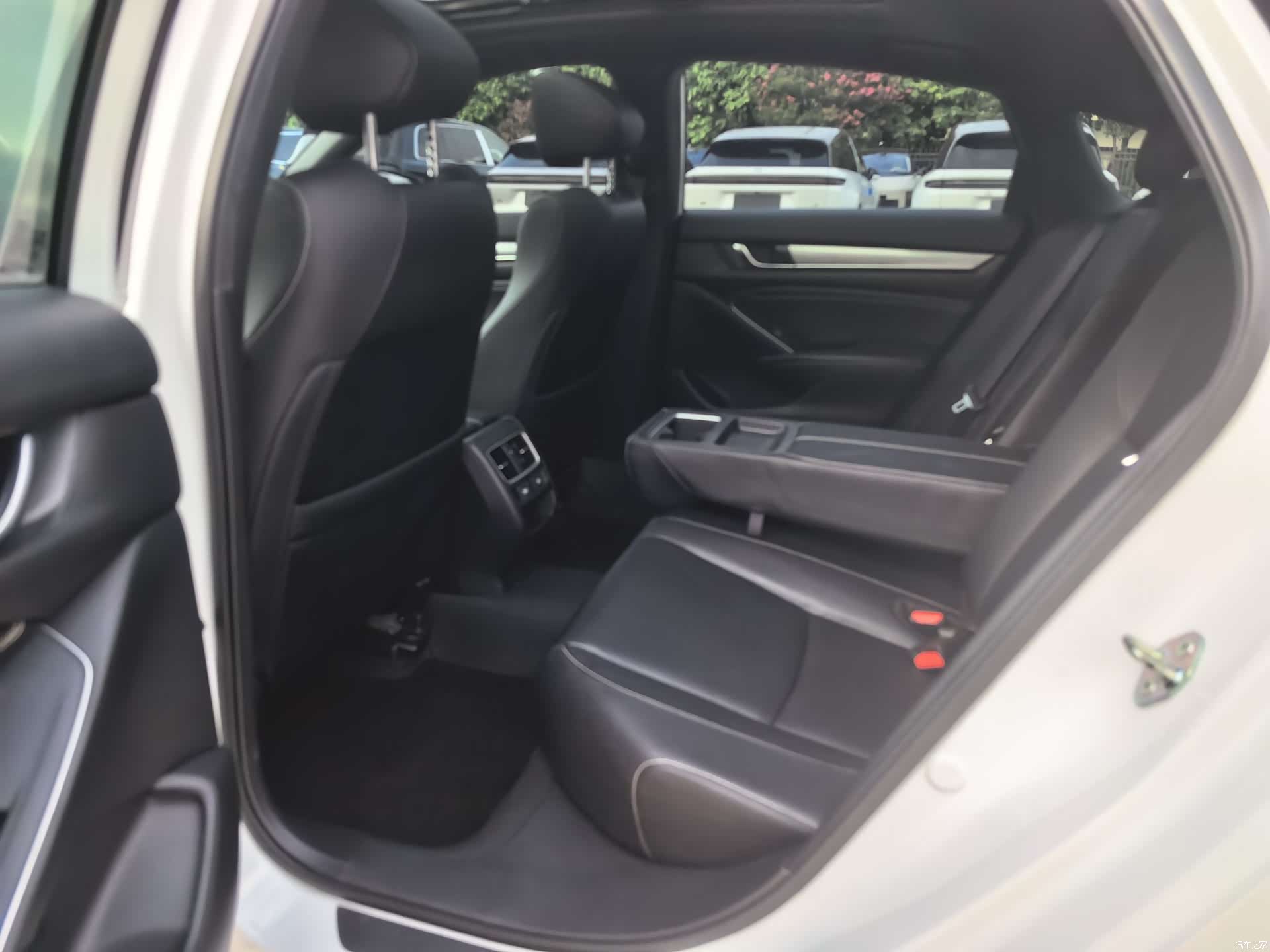 Honda Inspire, 2022 8