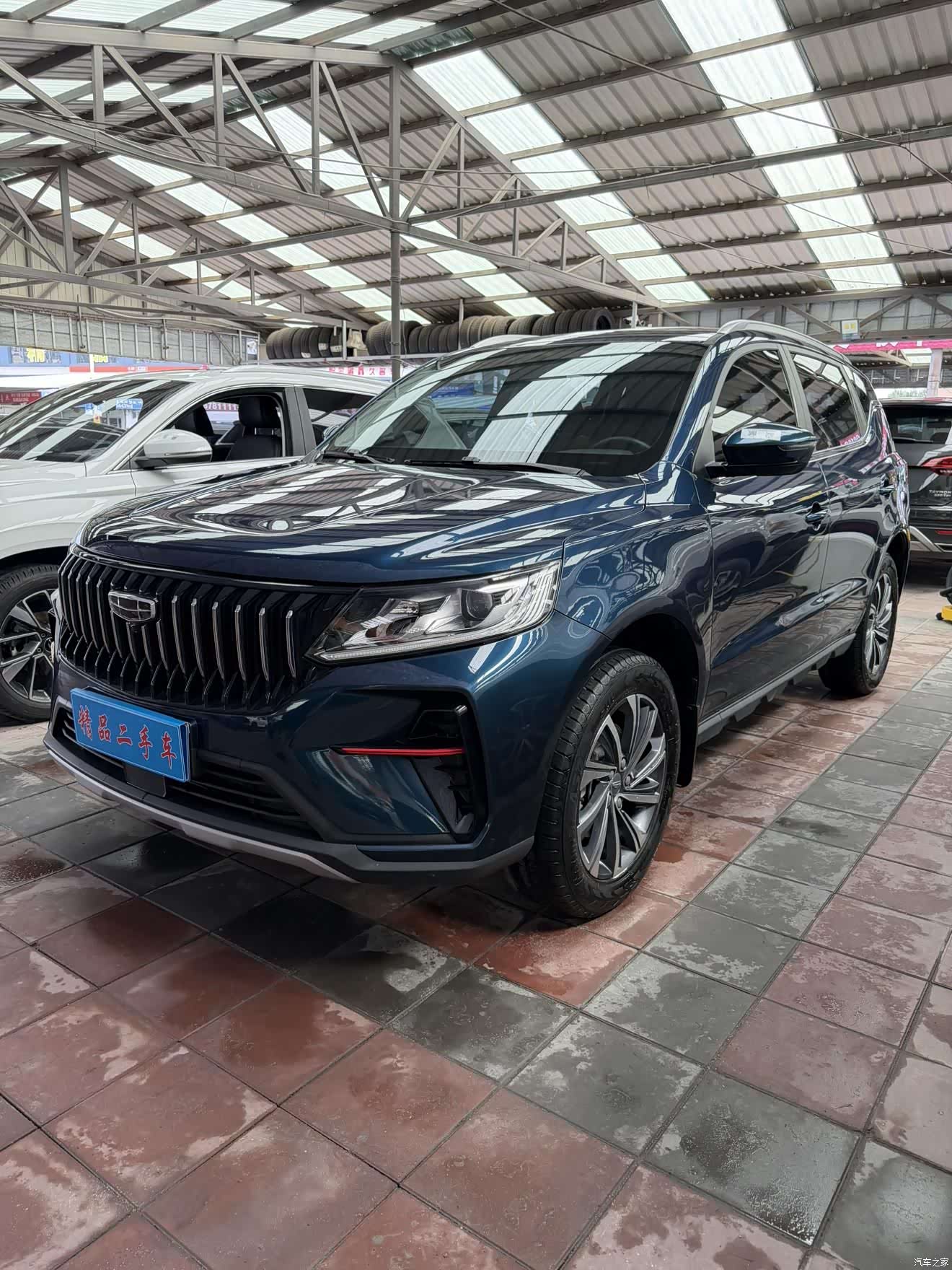 Geely X6, 2022 1