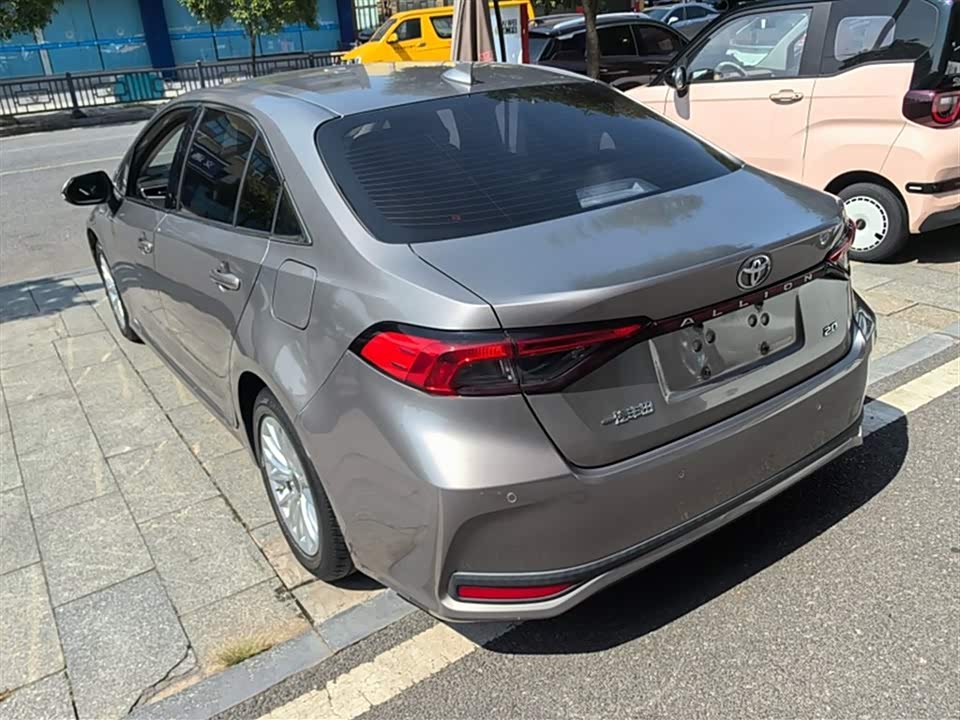 Toyota Asian lion