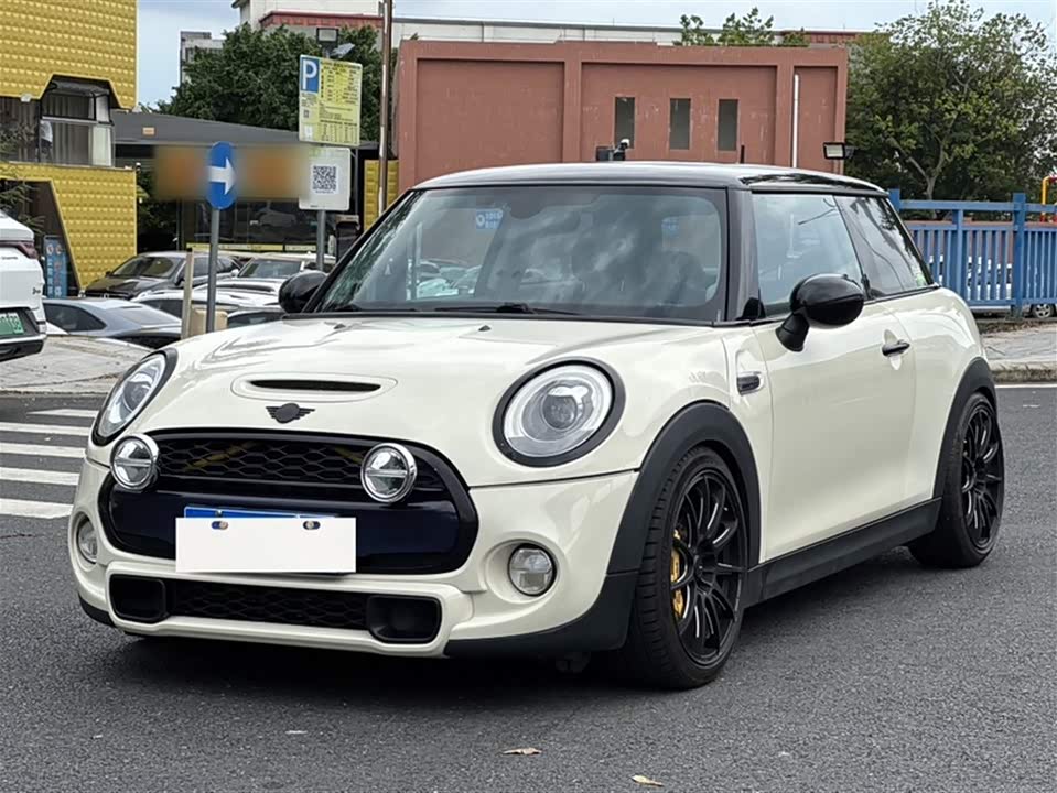MINI MINI