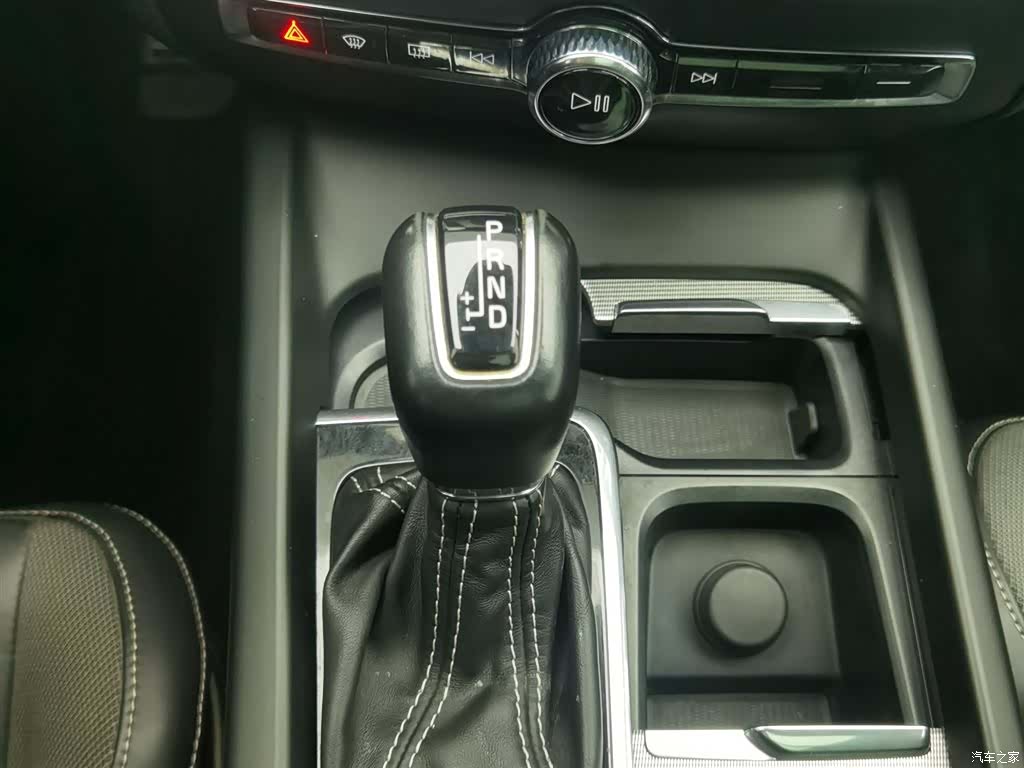 Volvo V60, 2020 13