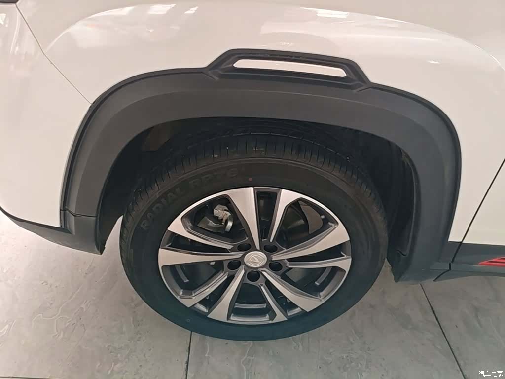 Changan CS35, 2024 23