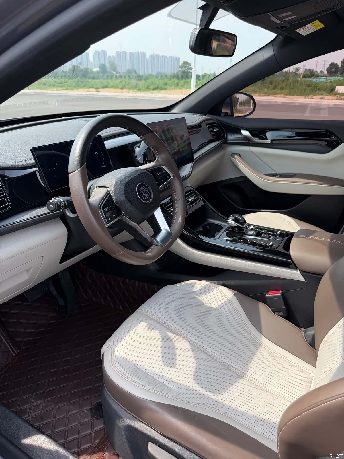 BYD Qin, 2023 10