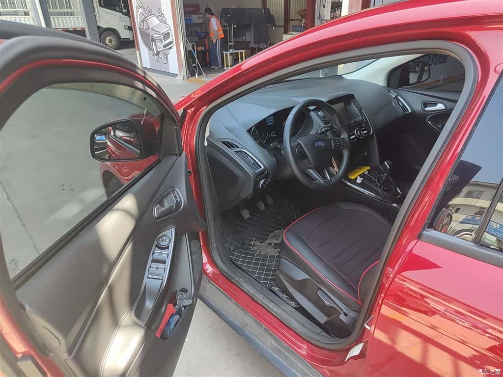 Ford Focus, 2017 14