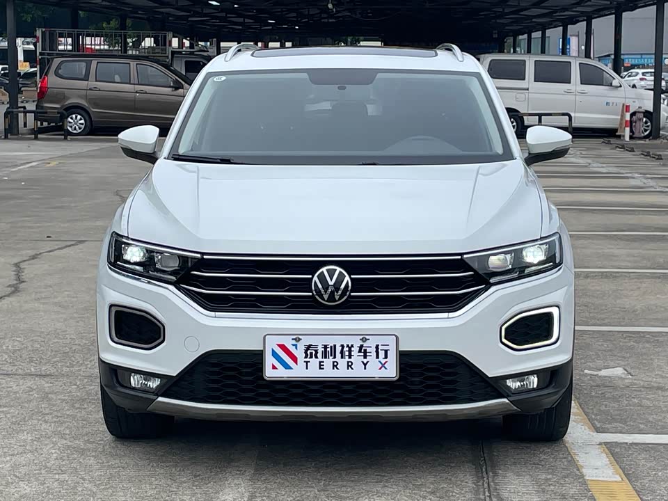 Volkswagen T-ROC exploring Songs