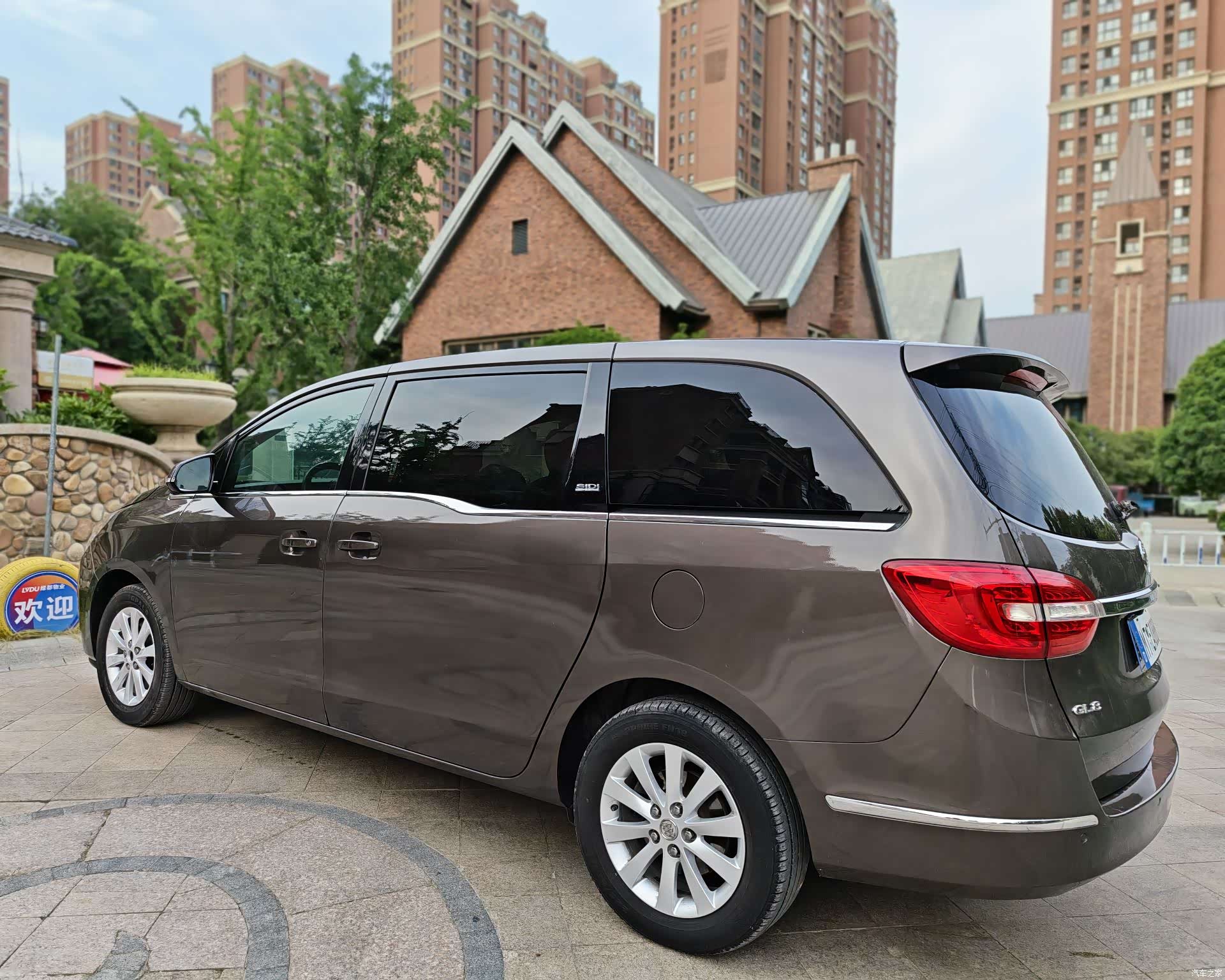 Buick GL8, 2016 7