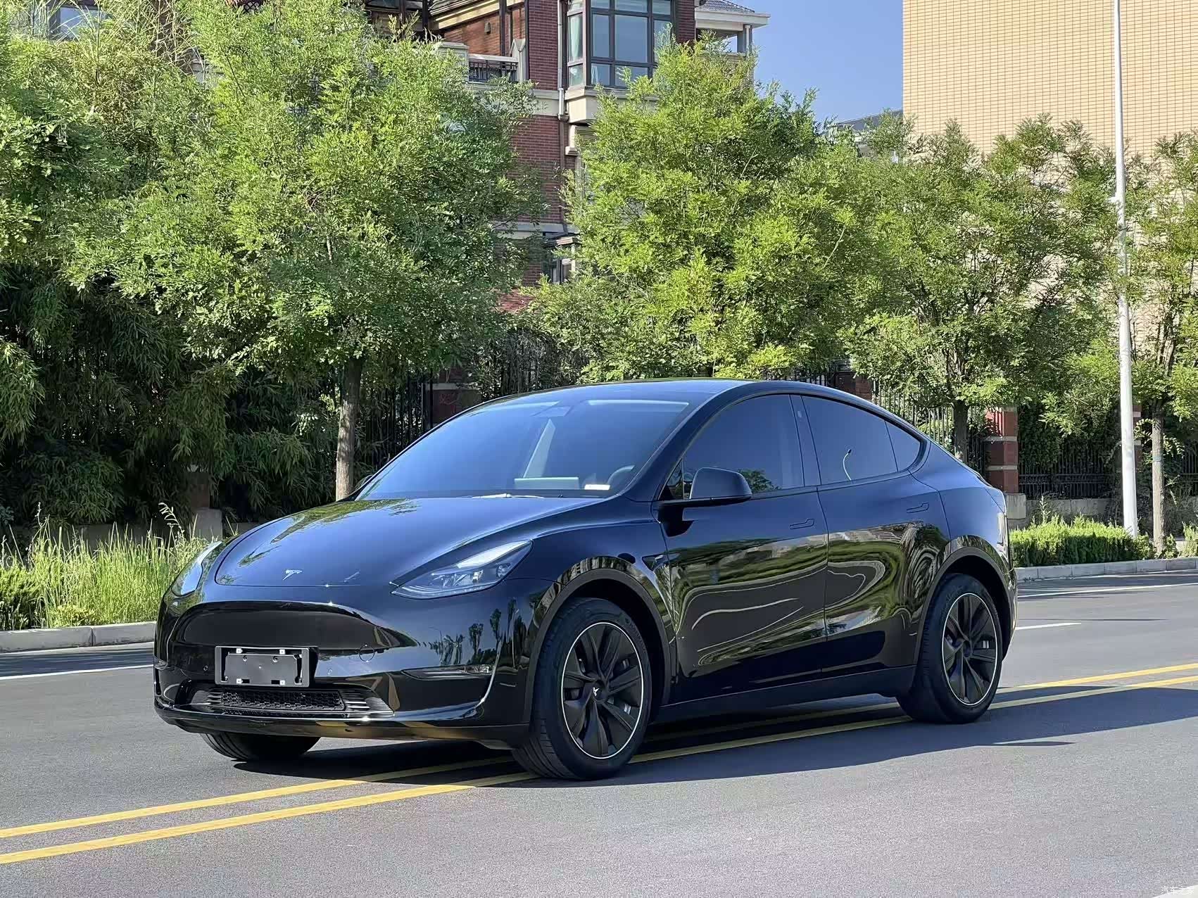 Tesla Model Y, 2021 13