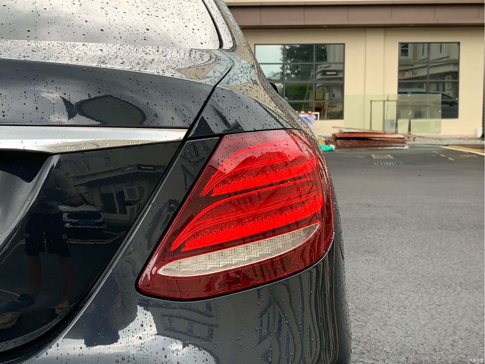 Mercedes-Benz E-Class, 2017 12