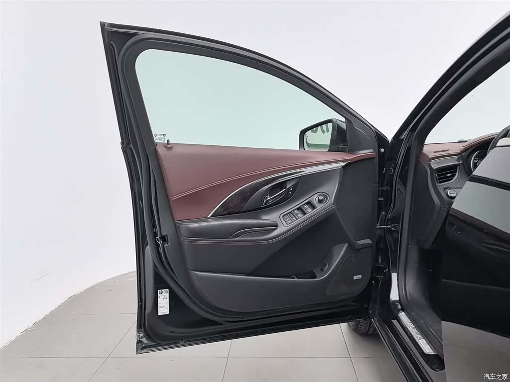Buick LaCrosse, 2015 8