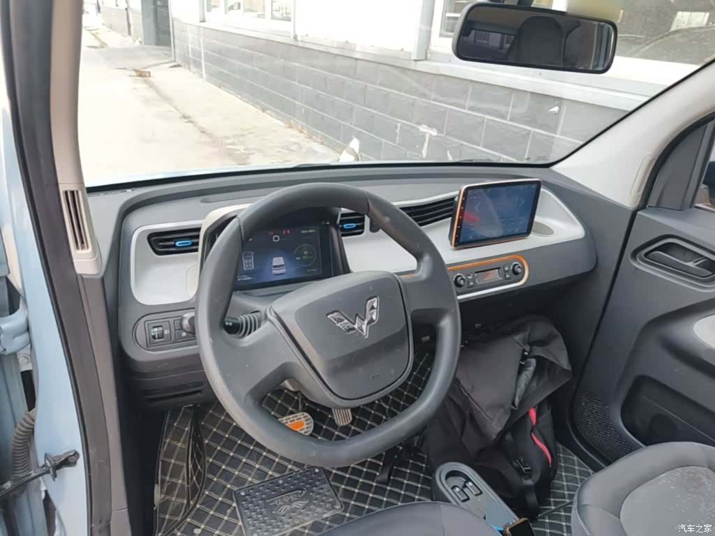 Wuling MINIEV, 2021 10