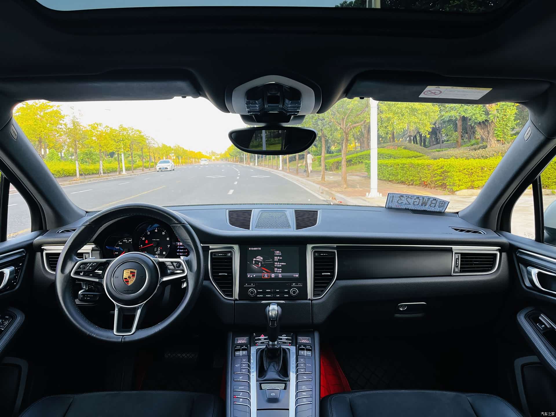 Porsche Macan, 2018 11