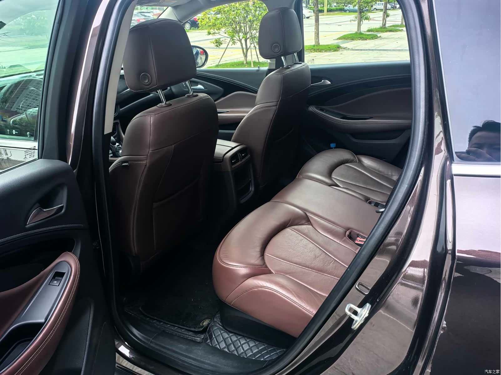 Buick Envision Plus, 2021 13