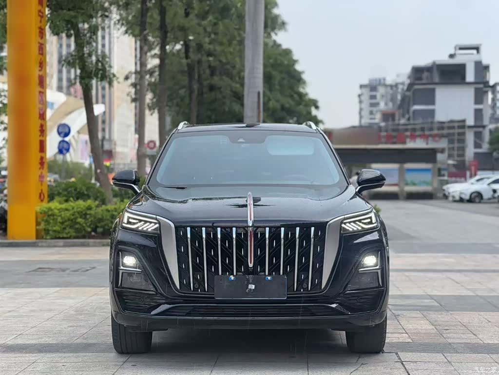 Hongqi HS5, 2025 9