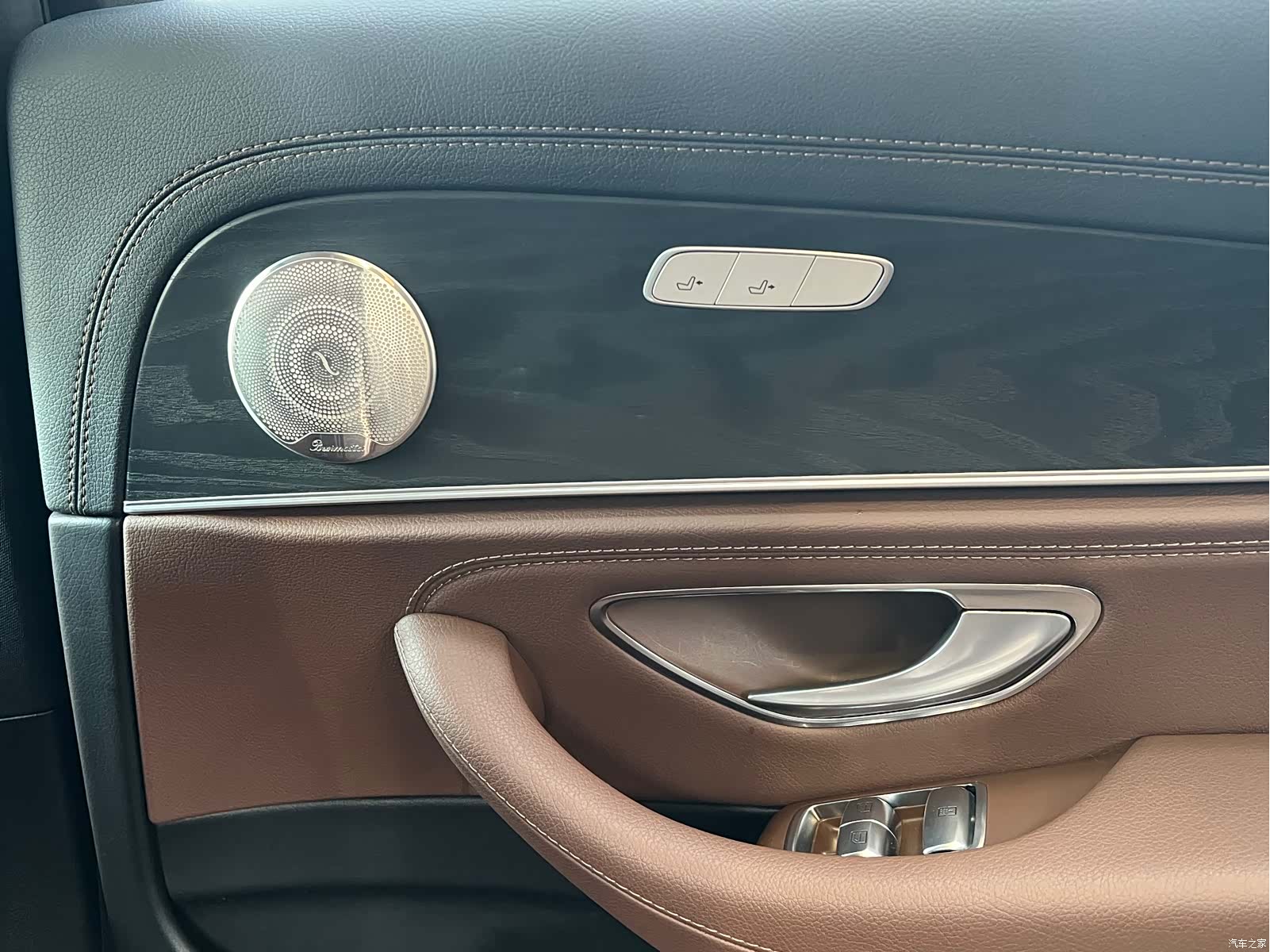Mercedes-Benz E-Class, 2023 10