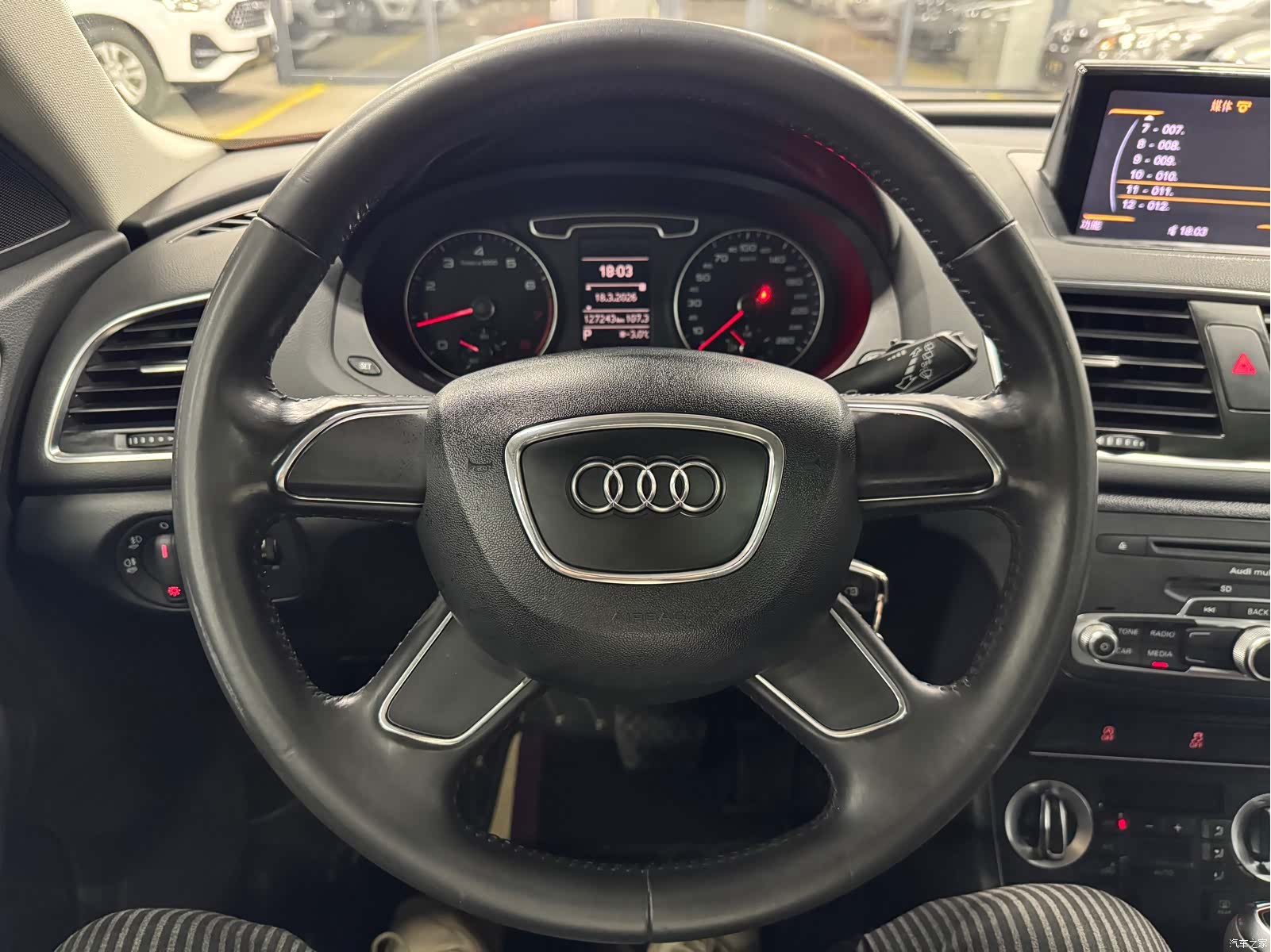 Audi Q3, 2014 15