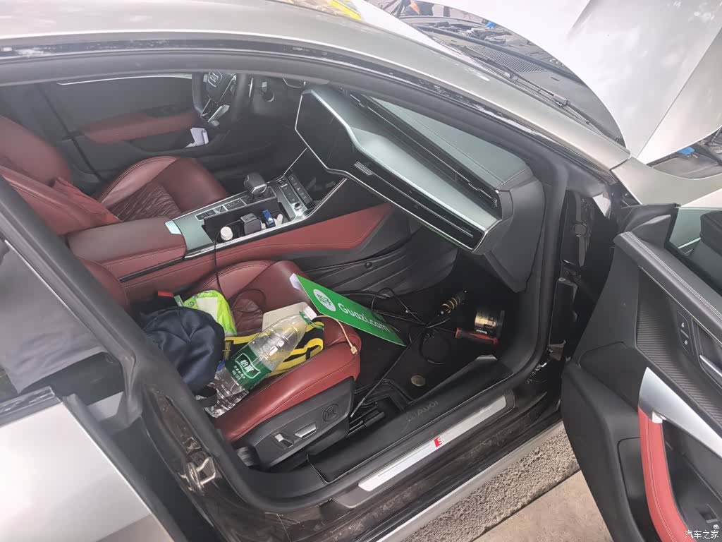 Audi A7L, 2024 20