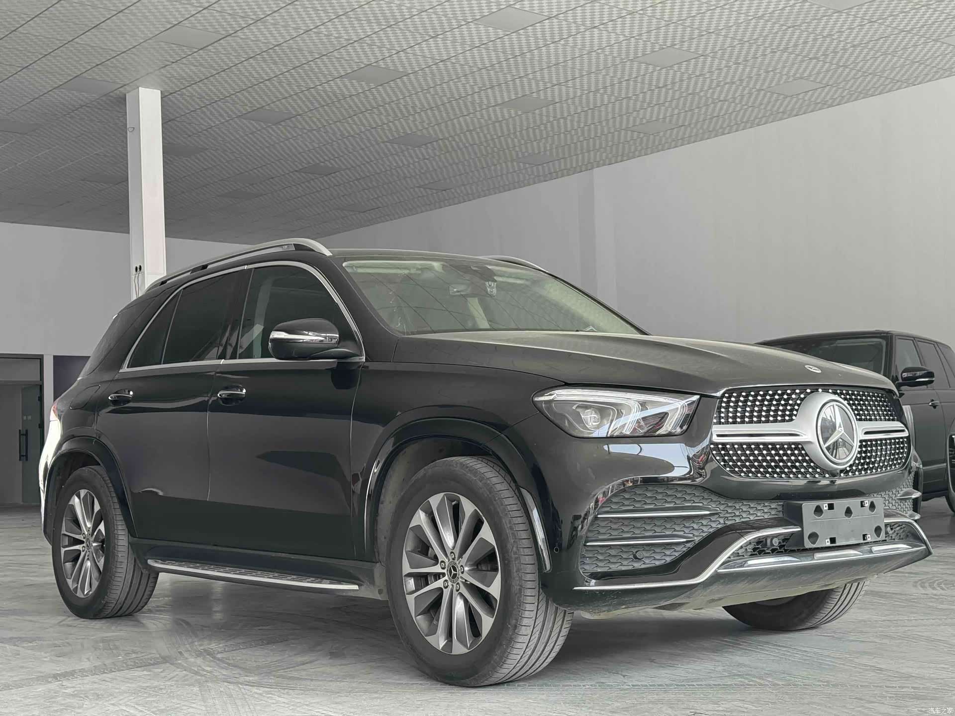 Mercedes-Benz GLE, 2023 3