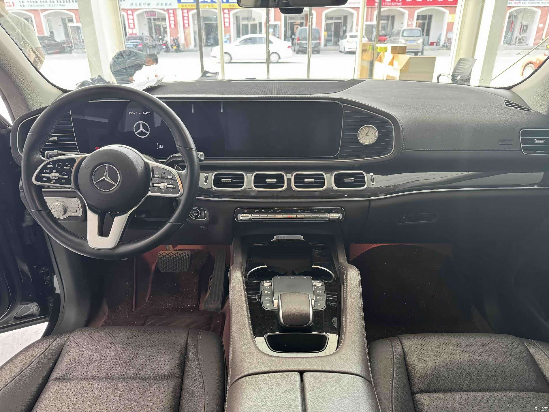Mercedes-Benz GLE, 2023 6