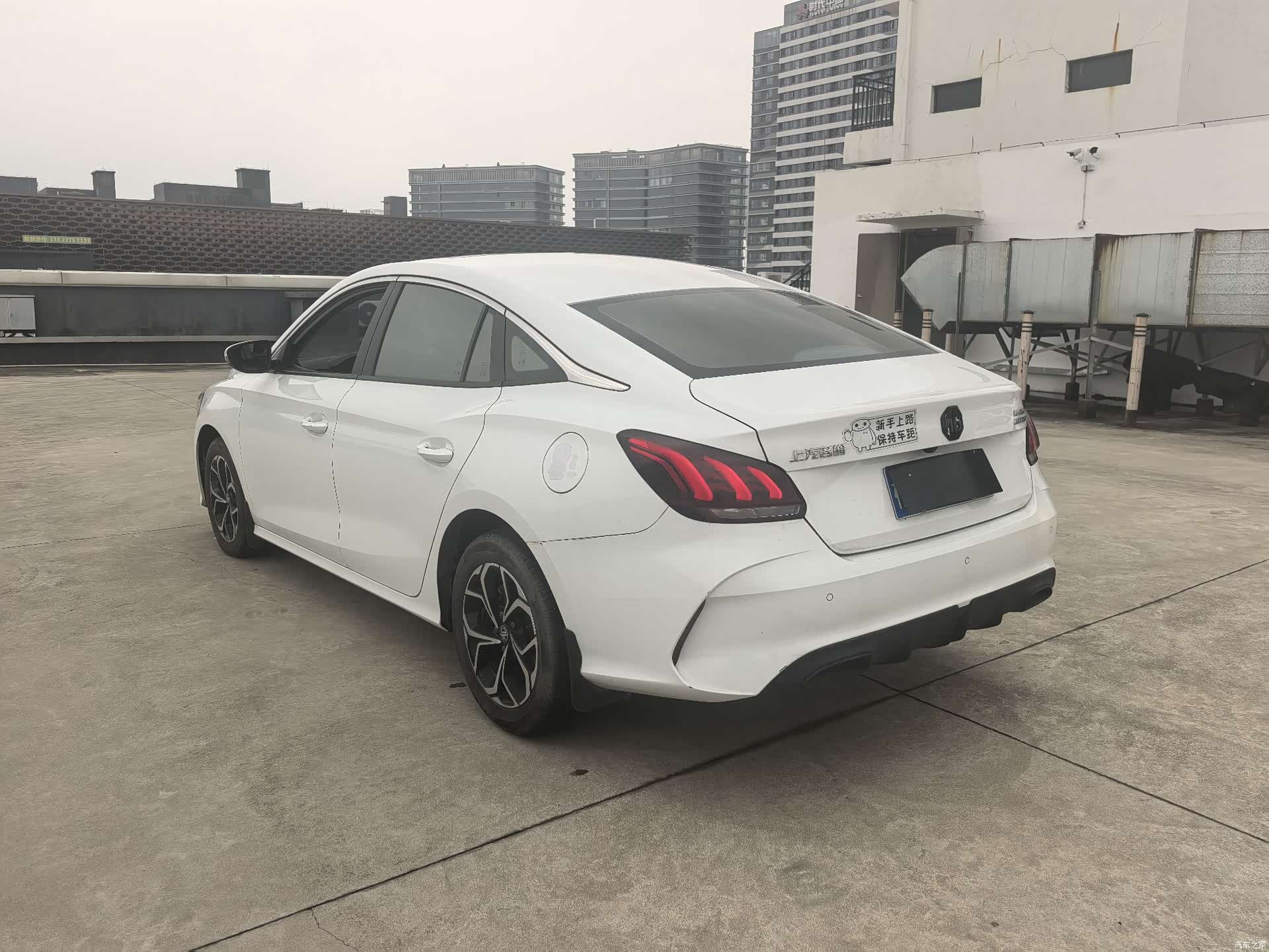 MG MG5, 2022 16
