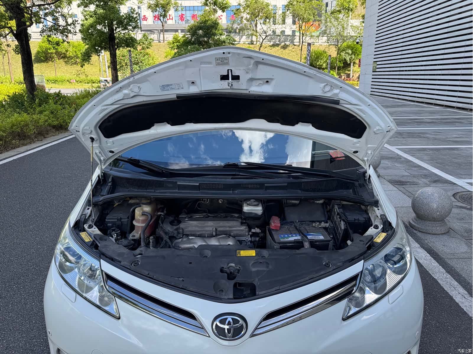 Toyota 7, 2012 28