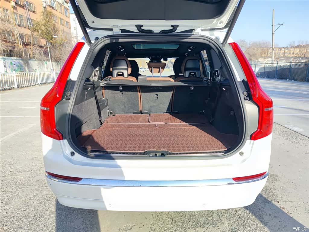 Volvo XC90, 2024 21