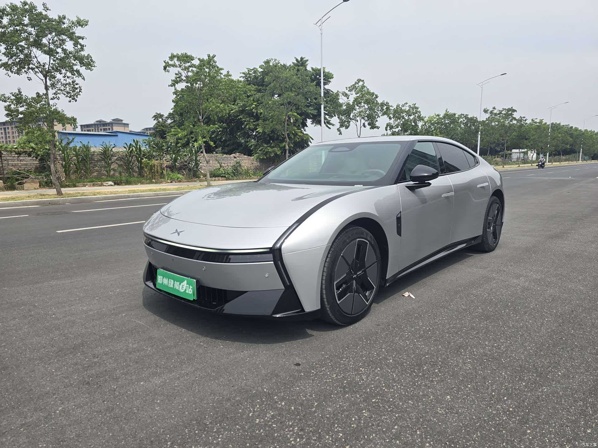 Xpeng P7