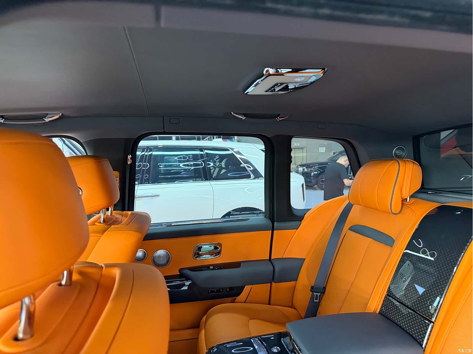 Rolls-Royce Cullinan, 2026 14
