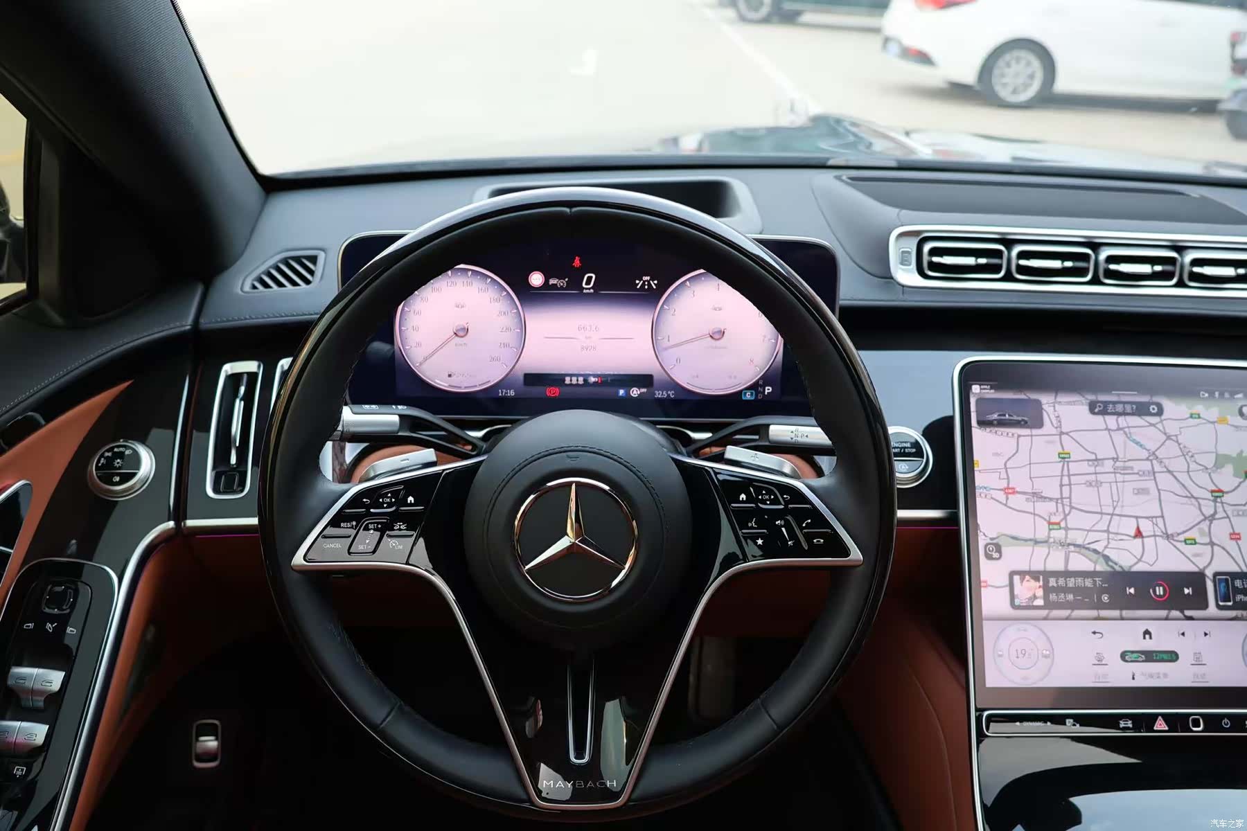 Maybach S-Class, 2025 14